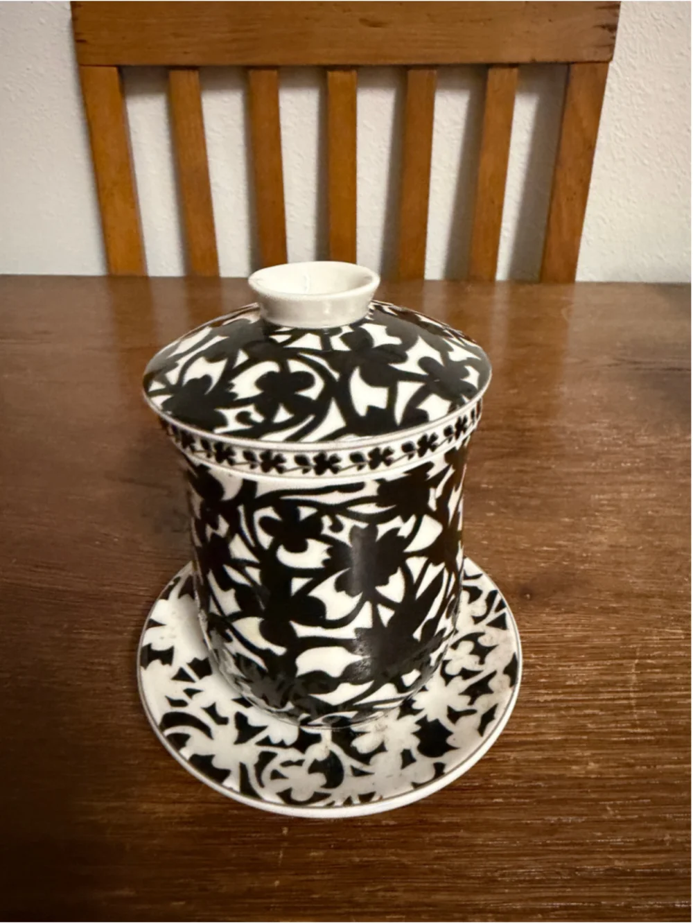 Gracie China by Coastline Imports Tea Mug Infuser Lid Saucer Black White Floral